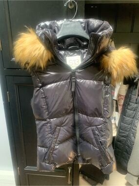 SAM.  S13 Black Snowcat Vest size XS NWT